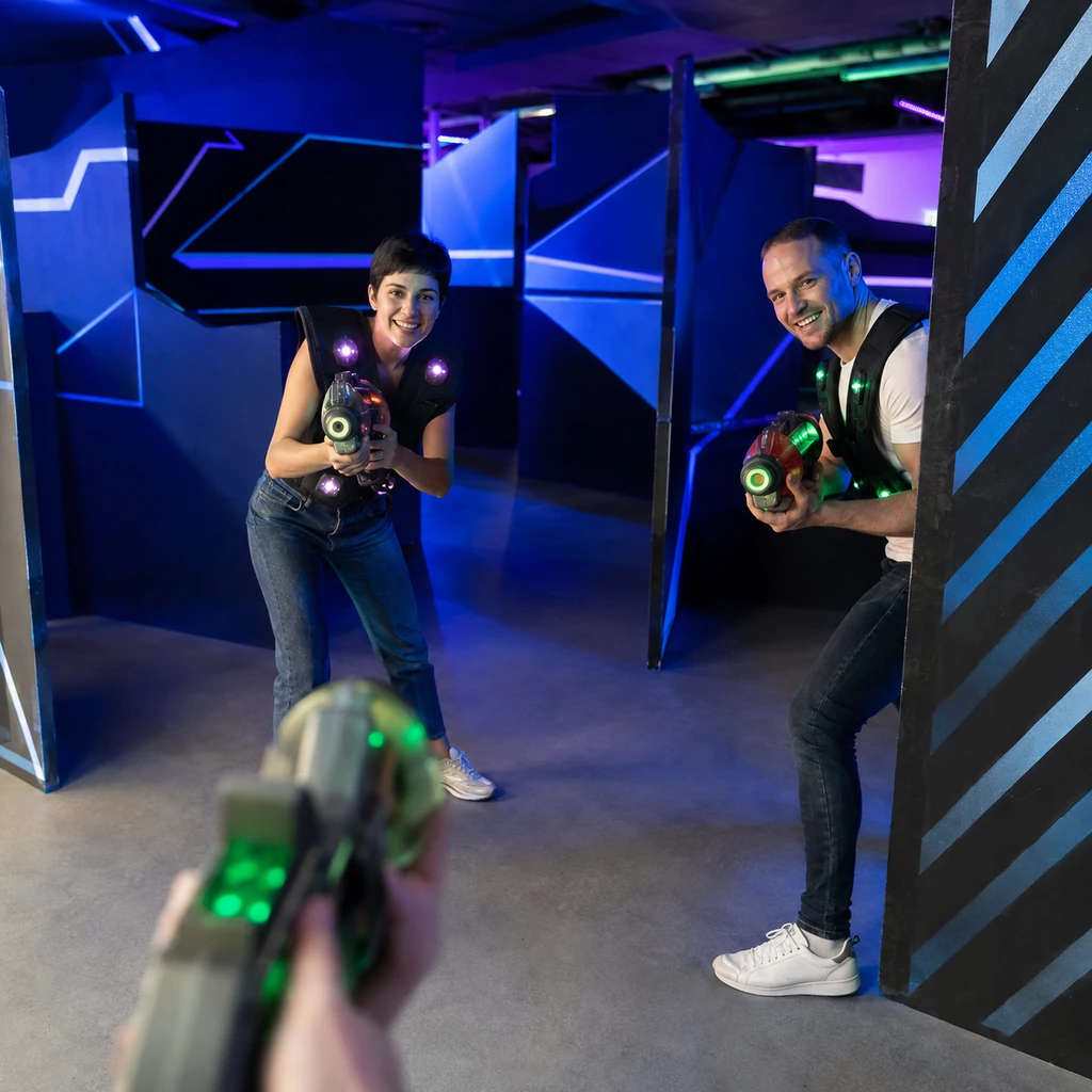 Jugar laser tag
